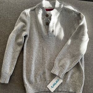 Carters boys gray sweater 5T. New with tag.